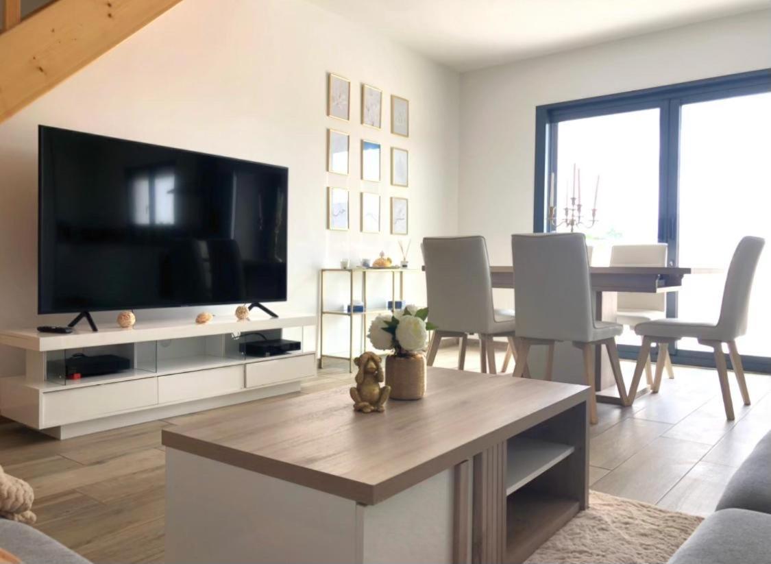 Ferienwohnung Loft Evasion , Parking Gratuit , 5 Min Auxerre Monéteau Exterior foto