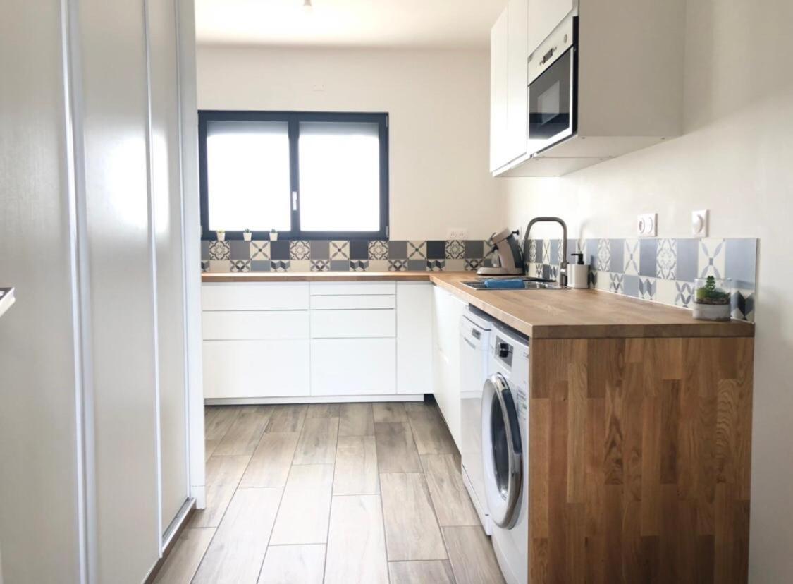Ferienwohnung Loft Evasion , Parking Gratuit , 5 Min Auxerre Monéteau Exterior foto